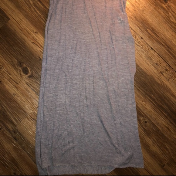 Thin slit dress - Picture 2 of 5